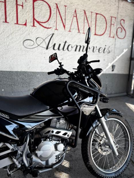 HONDA NX Falcon 400, Foto 4