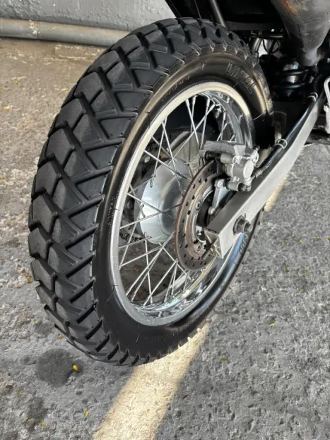 HONDA NX Falcon 400, Foto 12