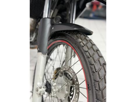 HONDA XRE 300 , Foto 5