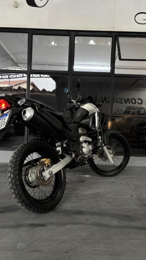 HONDA XRE 300 , Foto 3