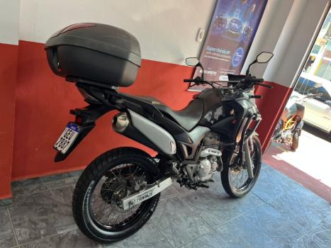 HONDA XRE 300 ADVENTURE, Foto 3