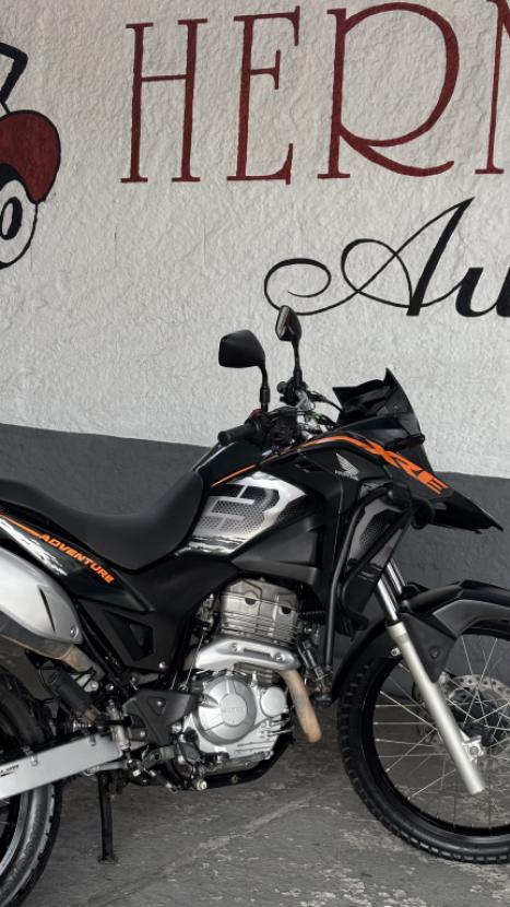 HONDA XRE 300 ADVENTURE, Foto 5