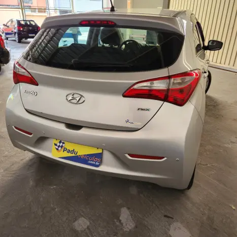 HYUNDAI HB 20 Hatch 1.6 16V 4P FLEX COMFORT PLUS AUTOMTICO, Foto 9
