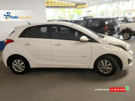 HYUNDAI HB 20 Hatch 1.6 16V 4P FLEX COMFORT PLUS AUTOM�TICO, Foto 3