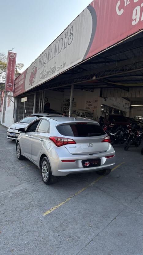 HYUNDAI HB 20 Hatch 1.0 12V 4P FLEX COMFORT, Foto 4