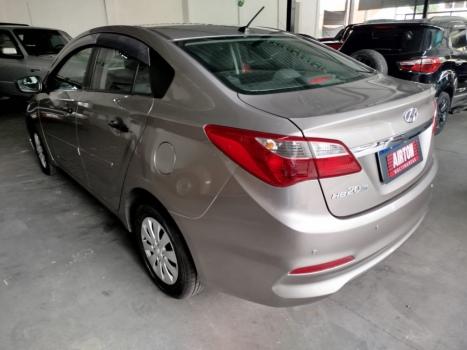 HYUNDAI HB 20 Sedan 1.0 12V 4P FLEX UNIQUE, Foto 2