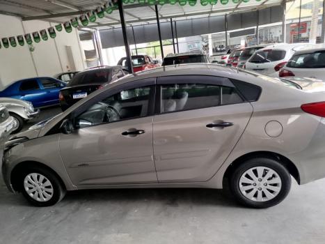 HYUNDAI HB 20 Sedan 1.0 12V 4P FLEX UNIQUE, Foto 8