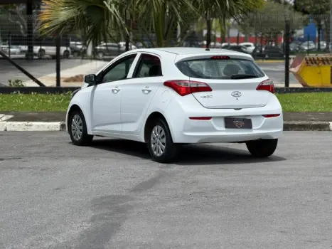 HYUNDAI HB 20 Sedan 1.0 12V 4P FLEX COMFORT PLUS, Foto 7