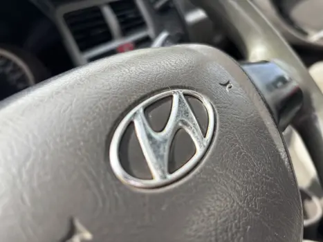 HYUNDAI HR 2.5 TCI HD DIESEL CARROCERIA DE MADEIRA, Foto 4