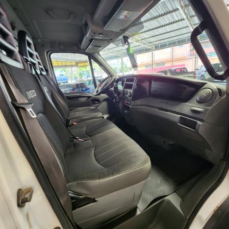 IVECO Daily 35S14 DIESEL CHASSI CABINE TURBO INTERCOOLER, Foto 11