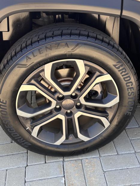 JEEP Commander 1.3 16V 4P FLEX T270 LIMITED TURBO AUTOM�TICO AT6, Foto 8