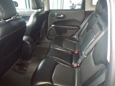 JEEP Compass 2.0 16V 4P LONGITUDE FLEX AUTOMÁTICO, Foto 3 JEEP Compass 2.0 16V 4P LONGITUDE FLEX AUTOMÁTICO, Foto 3