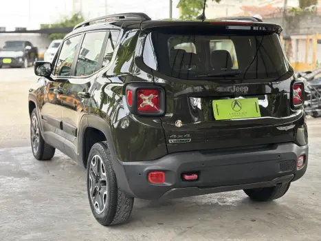 JEEP Renegade 2.0 16V 4P TURBO DIESEL TRAILHAWK 4X4 AUTOMTICO, Foto 4