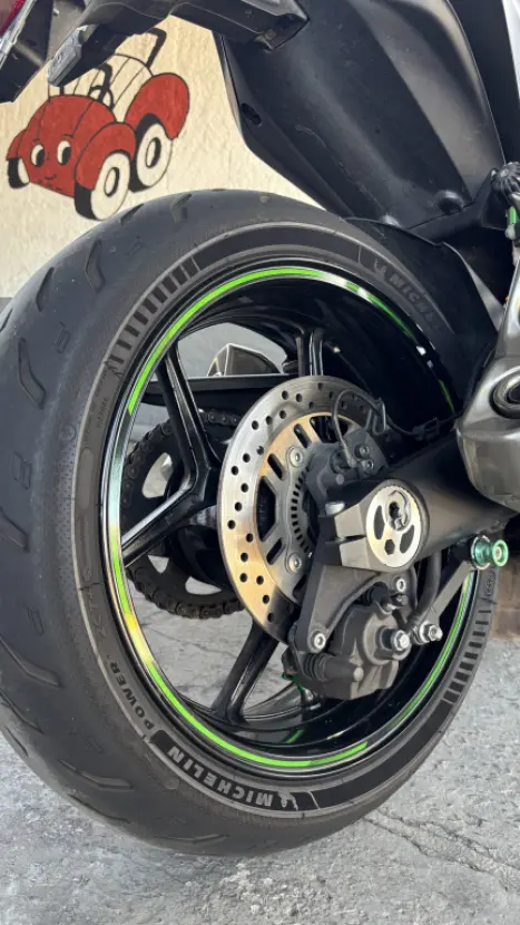 KAWASAKI Z 1000 R, Foto 12