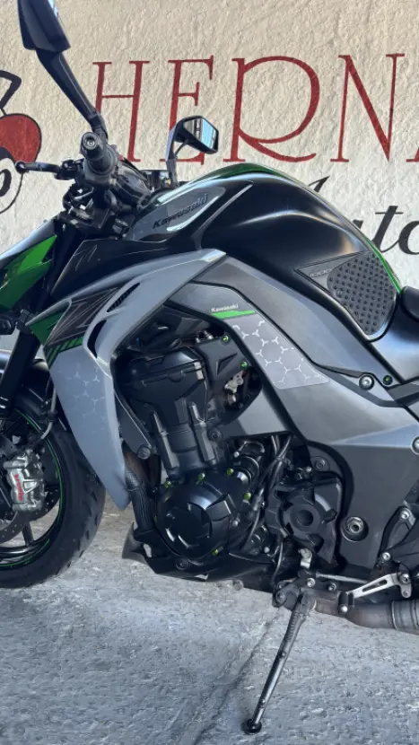 KAWASAKI Z 1000 R, Foto 9