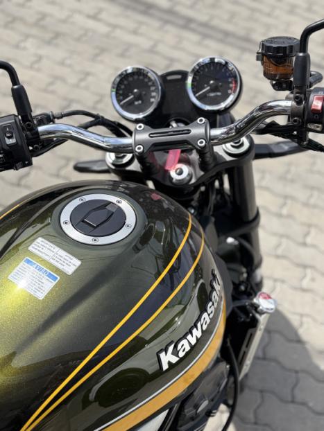 KAWASAKI Z 900 RS, Foto 4