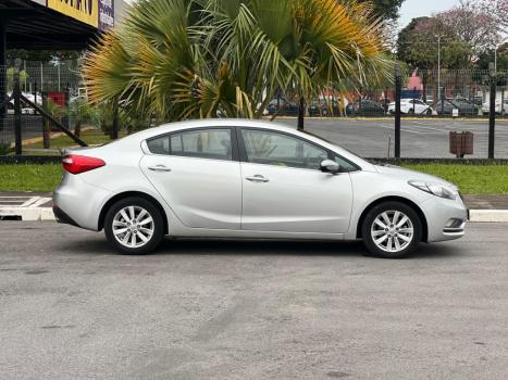 KIA Cerato Sedan 1.6 16V 4P SX AUTOM�TICO, Foto 4