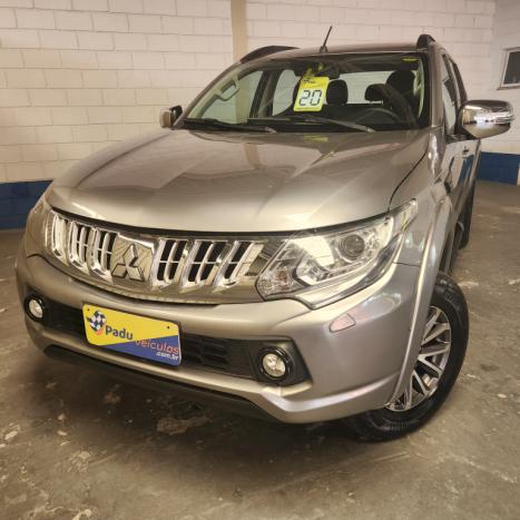 MITSUBISHI L 200 Triton 2.4 16V SPORT HPE 4X4 CABINE DUPLA TURBO DIESEL AUTOM�TICO, Foto 4