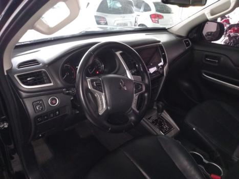 MITSUBISHI L 200 Triton 2.4 16V SPORT HPE-S 4X4 CABINE DUPLA TURBO DIESEL AUTOM�TICO, Foto 7