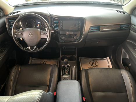 MITSUBISHI Outlander 2.0 16V 4P AUTOM�TICO, Foto 7