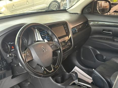 MITSUBISHI Outlander 2.0 16V 4P AUTOM�TICO, Foto 8