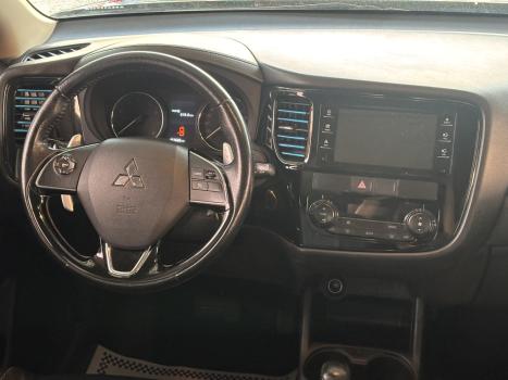 MITSUBISHI Outlander 2.0 16V 4P AUTOM�TICO, Foto 9