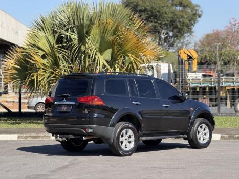 MITSUBISHI Pajero Dakar 3.2 16V 4P HPE S 4X4 TURBO DIESEL INTECOOLER 7 LUGARES AUTOM�TICO, Foto 6