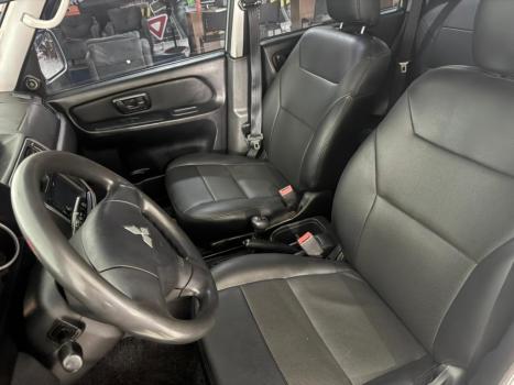 MITSUBISHI Pajero TR4 2.0 16V 4P, Foto 11