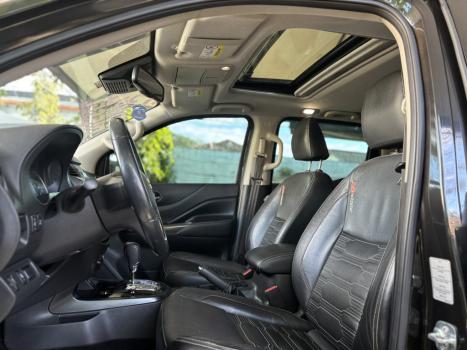 NISSAN Frontier 2.3 16V PRO4X CABINE DUPLA 4X4 BI-TURBO DIESEL AUTOM�TICO, Foto 11