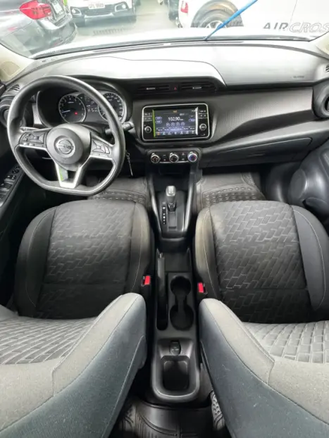 NISSAN Kicks 1.6 16V 4P FLEXSTART SENSE XTRONIC AUTOM�TICO CVT, Foto 4