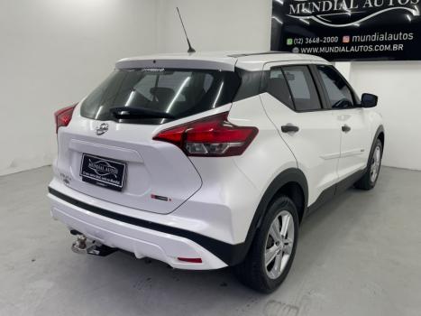 NISSAN Kicks 1.6 16V 4P FLEX ACTIVE X-TRONIC AUTOMÁTICO CVT, Foto 6
