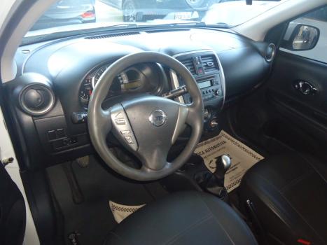 NISSAN March 1.0 16V 4P SV FLEX, Foto 4