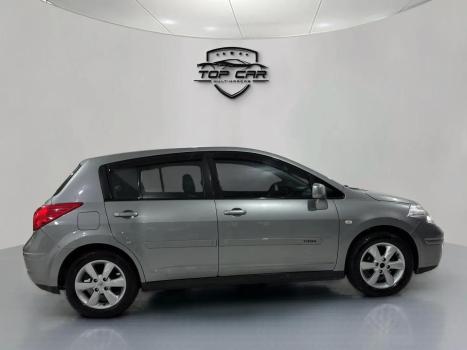 NISSAN Tiida Hatch 1.8 16V 4P SL FLEX, Foto 6