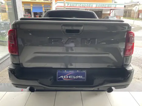 RAM Rampage 2.0 4P HURRICANE 4 TURBO R/T 4X4 AUTOM�TICO, Foto 2