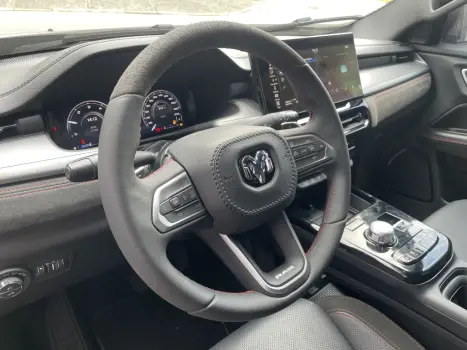 RAM Rampage 2.0 4P HURRICANE 4 TURBO R/T 4X4 AUTOM�TICO, Foto 5