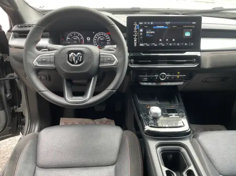 RAM Rampage 2.0 4P HURRICANE 4 TURBO R/T 4X4 AUTOM�TICO, Foto 9