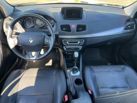 RENAULT Fluence 2.0 16V 4P FLEX DYNAMIQUE AUTOM�TICO, Foto 12