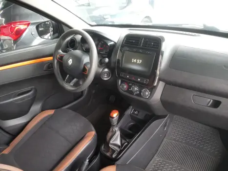RENAULT Kwid 1.0 12V 4P SCE FLEX OUTSIDER, Foto 3