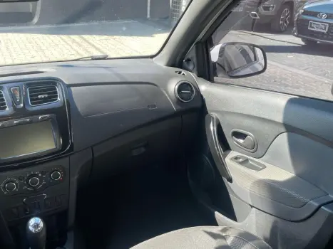 RENAULT Logan 1.0 12V 4P FLEX SCE ZEN, Foto 9