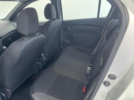 RENAULT Logan 1.0 12V 4P FLEX SCE ZEN, Foto 9