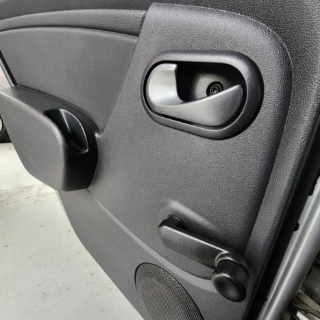 RENAULT Sandero 1.0 4P EXPRESSION, Foto 17