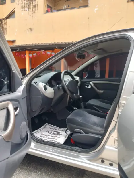 RENAULT Sandero 1.6 16V 4P FLEX PRIVILEGE, Foto 9