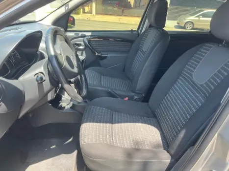 RENAULT Sandero 1.6 4P FLEX PRIVIL�GE AUTOM�TICO, Foto 4
