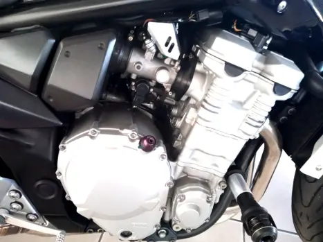 SUZUKI Bandit 1250 N, Foto 2