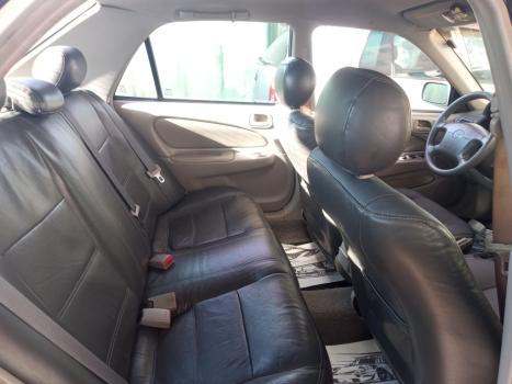 TOYOTA Corolla 1.8 16V 4P XEI, Foto 5