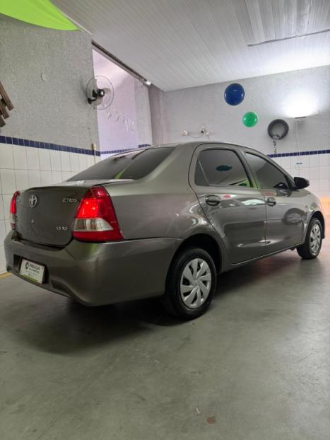 TOYOTA Etios Sedan 1.5 16V 4P FLEX XS, Foto 6