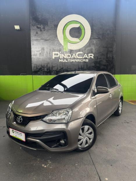 TOYOTA Etios Sedan 1.5 16V 4P FLEX XS, Foto 2