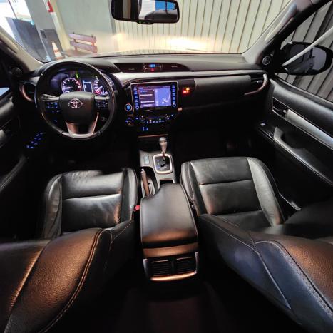 TOYOTA Hilux Caminhonete 2.8 16V SRV 4X4 DIESEL CABINE DUPLA AUTOM�TICO, Foto 11