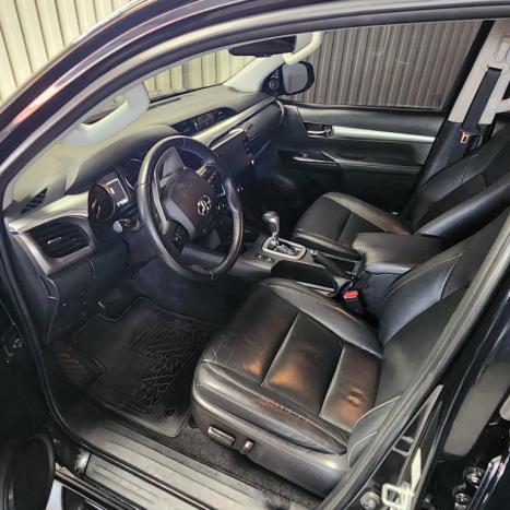 TOYOTA Hilux Caminhonete 2.8 16V SRV 4X4 DIESEL CABINE DUPLA AUTOM�TICO, Foto 12