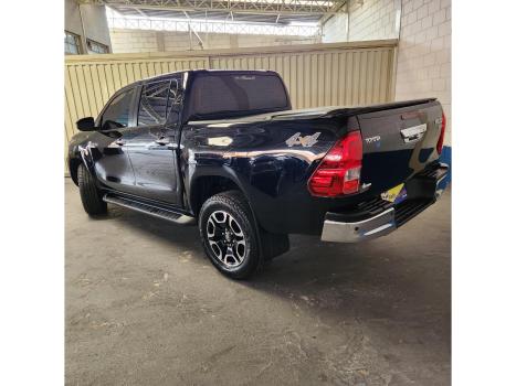 TOYOTA Hilux Caminhonete 2.8 16V SRV 4X4 DIESEL CABINE DUPLA AUTOM�TICO, Foto 6